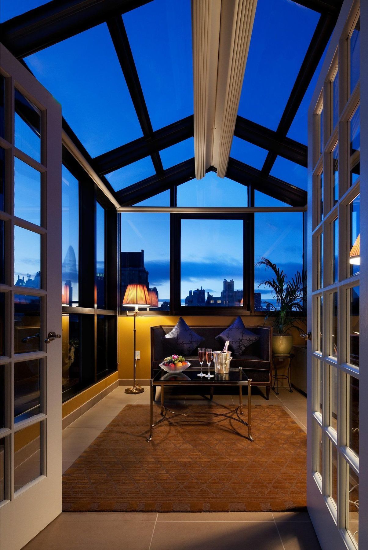 Hotel Plaza Athenee New York Dalaman gambar